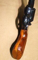 Colt
Trooper
MK 111
Nice - High condittion - 12 of 17