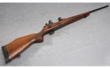 Weatherby Model Mark V .300 Wby. Mag. - 1 of 9