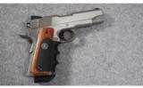 Colt Custom Combat Commander .45 Auto - 1 of 4