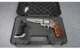 Smith & Wesson Model 627-5 Performance Center .357 Magnum - 5 of 5