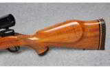 Weatherby Model Mark V .300 Wby. Mag. - 7 of 9