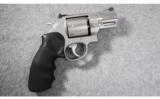 Smith & Wesson Model 627-5 Performance Center .357 Magnum - 1 of 4