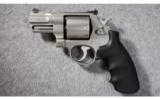 Smith & Wesson Model 627-5 Performance Center .357 Magnum - 2 of 4