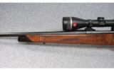 Weatherby Model Mark V .270 Wby. Magnum - 6 of 9