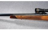 Weatherby Model Mark V Deluxe Custom .460 Wby. Mag. - 6 of 9