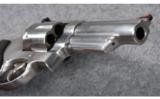 Smith & Wesson Model 629-6 .44 Magnum - 4 of 5