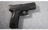 Springfield Armory Model XDM-40 Compact.40 S&W - 1 of 5