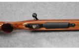 Weatherby Model Mark V Sporter .300 Wby. Mag. - 3 of 9