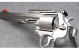 Smith & Wesson Model 629-8 Performance Ctr. .44 Magnum - 3 of 6