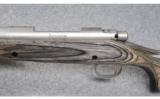 Remington Model 700 Laminate/Stainless .300 RUM - 4 of 9