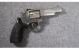 Smith & Wesson Model 66-4 .357 Magnum - 1 of 5