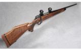 Weatherby Model Mark V Deluxe .257 Wby. Mag, - 1 of 9