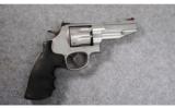 Smith & Wesson ~ 627-5 ~ Performance Ctr. ~ 8 Shot ~ .357 Mag. - 1 of 5