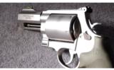 Smith & Wesson ~ 460 Performance Center ~ .460 S&W Magnum - 3 of 5