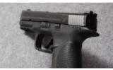 Smith & Wesson Model M&P40~.40 S&W - 3 of 4