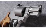 Smith & Wesson Model 686-6 Performance Center 7X~.357 Magnum - 4 of 6