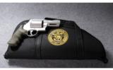 Smith & Wesson Performance Ctr. ~ Model 460 Carry
~ .460 S&W Mag. - 6 of 6
