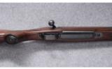 Winchester Model 70 Classic Super Grade .300 Win. Mag. (ANIB) - 3 of 9