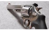 Smith & Wesson Model 629-6 ~ .44 Magnum - 3 of 5