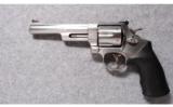 Smith & Wesson Model 629-6 ~ .44 Magnum - 2 of 5