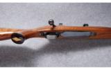 Weatherby Model Mark V
Deluxe with 2 Barrels ~ .30-378 Wby. Mag. and .416 Wby. Mag. - 3 of 9