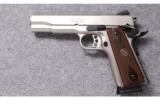 Ruger ~ SR1911 ~
.45 Auto - 2 of 4