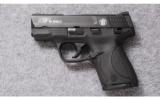 Smith & Wesson ~ M&P40 Shield ~ .40 S&W - 2 of 5
