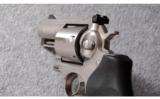 Ruger ~ Super Redhawk Alaskan ~ .44 Magnum - 3 of 6