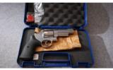 Smith & Wesson ~ 629-6 ~ .44 Magnum - 6 of 6