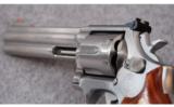 Smith & Wesson ~ 686-3 ~ .357 Magnum - 3 of 6