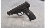 Colt
2000
9 mm Luger