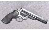 Smith & Wesson ~ 19-3 ~ .357 Magnum - 2 of 3