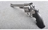Smith & Wesson ~ 629-2 ~ .44 Magnum - 3 of 3