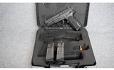 Sig Sauer ~ SP2022 ~ .40 S&W - 4 of 4