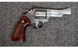Smith & Wesson ~ Model 66-2 ~ .357 Magnum - 1 of 2