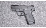 Smith & Wesson ~ M&P Shield ~ .40 S&W - 2 of 2