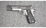 Kimber ~ Custom II ~ .45 ACP - 1 of 1