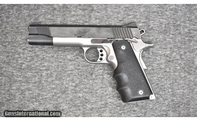 Kimber ~ Custom II ~ .45 ACP