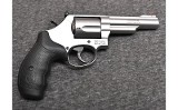 Smith & Wesson ~ 69 ~ .44 Magnum - 2 of 5