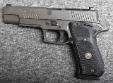 Sig Sauer INC ~ P220 ~ 10 mm Auto