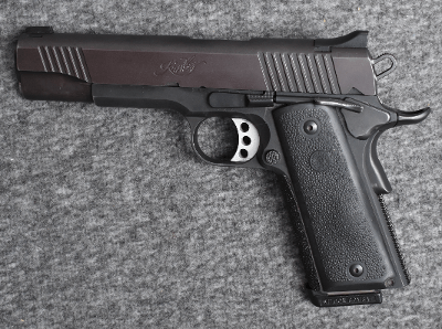 Kimber ~ Classic Custom ~ .45 ACP