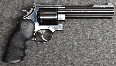 Smith & Wesson ~ 29-3 ~ .44 Magnum