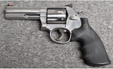 Smith & Wesson ~ 686-6 ~ .357 Magnum - 2 of 2