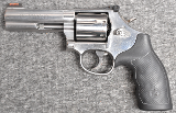Smith & Wesson ~ 686-6 ~ .357 Magnum