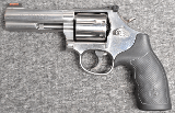 Smith & Wesson ~ 686-6 ~ .357 Magnum - 1 of 2