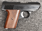 Davis ~ P-32 ~ 32 Auto - 1 of 2