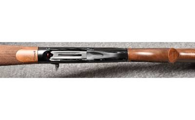 Benelli ~ Montefeltro ~ 12 Gauge - Image 8 of 10
