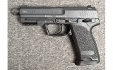 Heckler & Koch ~USP~.45 AUTO - 2 of 3