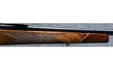 Weatherby ~Mark V~ .300 Winchester Magnum - Image 4 of 10