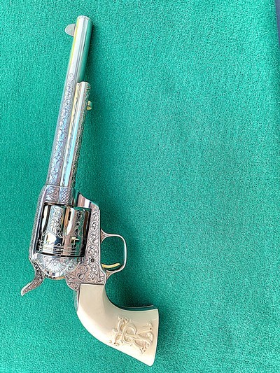Teddy Roosevelt Commemorative .44-40 by Uberti  Mfg . 1990  (New condition, never fired). - Image 2 of 13